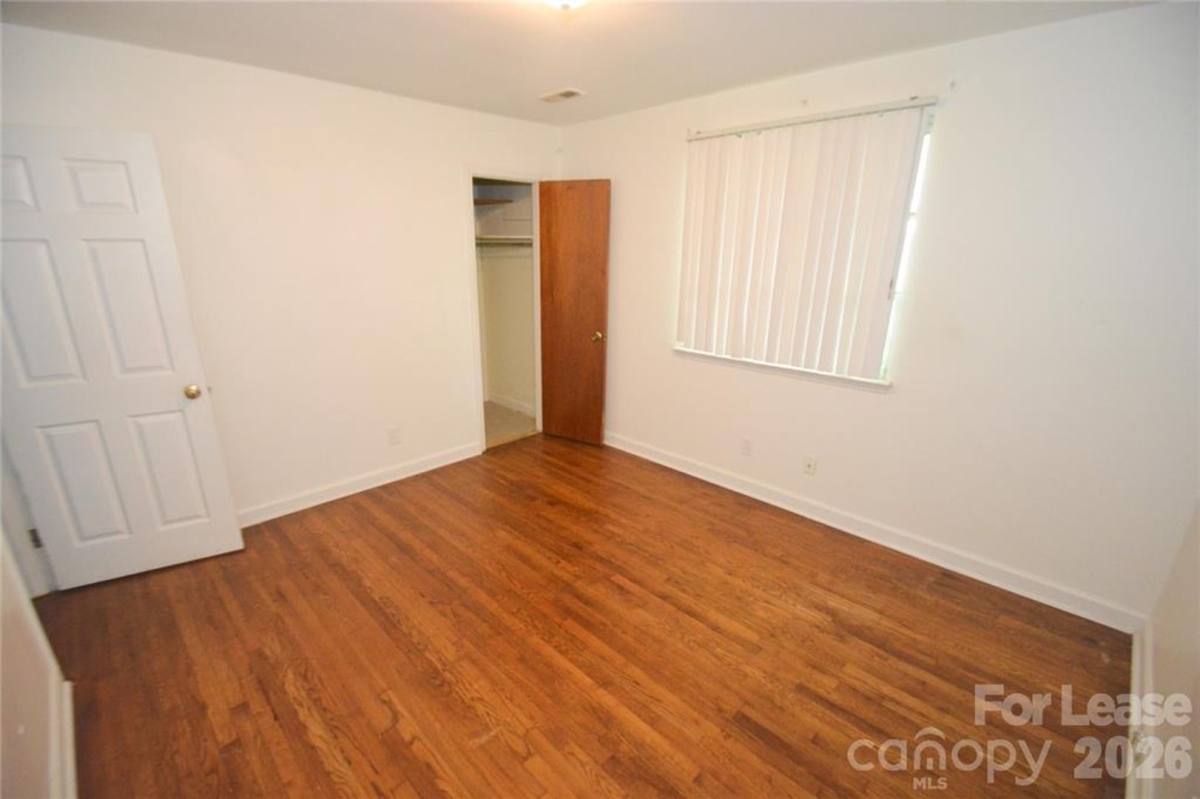 House for rent at 2143 Finchley Dr, Charlotte, NC 28215