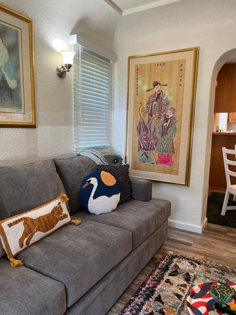 Apartment for rent at 4921 La Roda Ave, Los Angeles, CA 90041