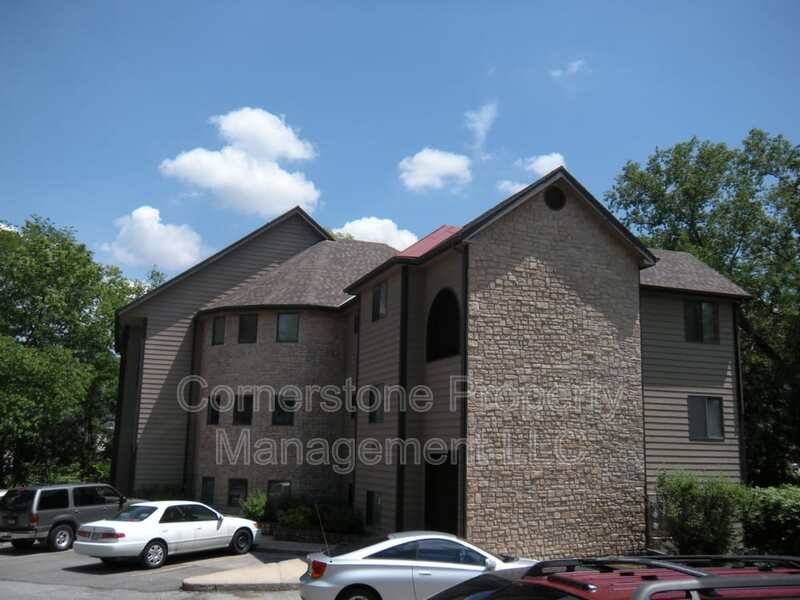Apartment for rent at 1000 Emery Rd, Lawrence, KS 66044