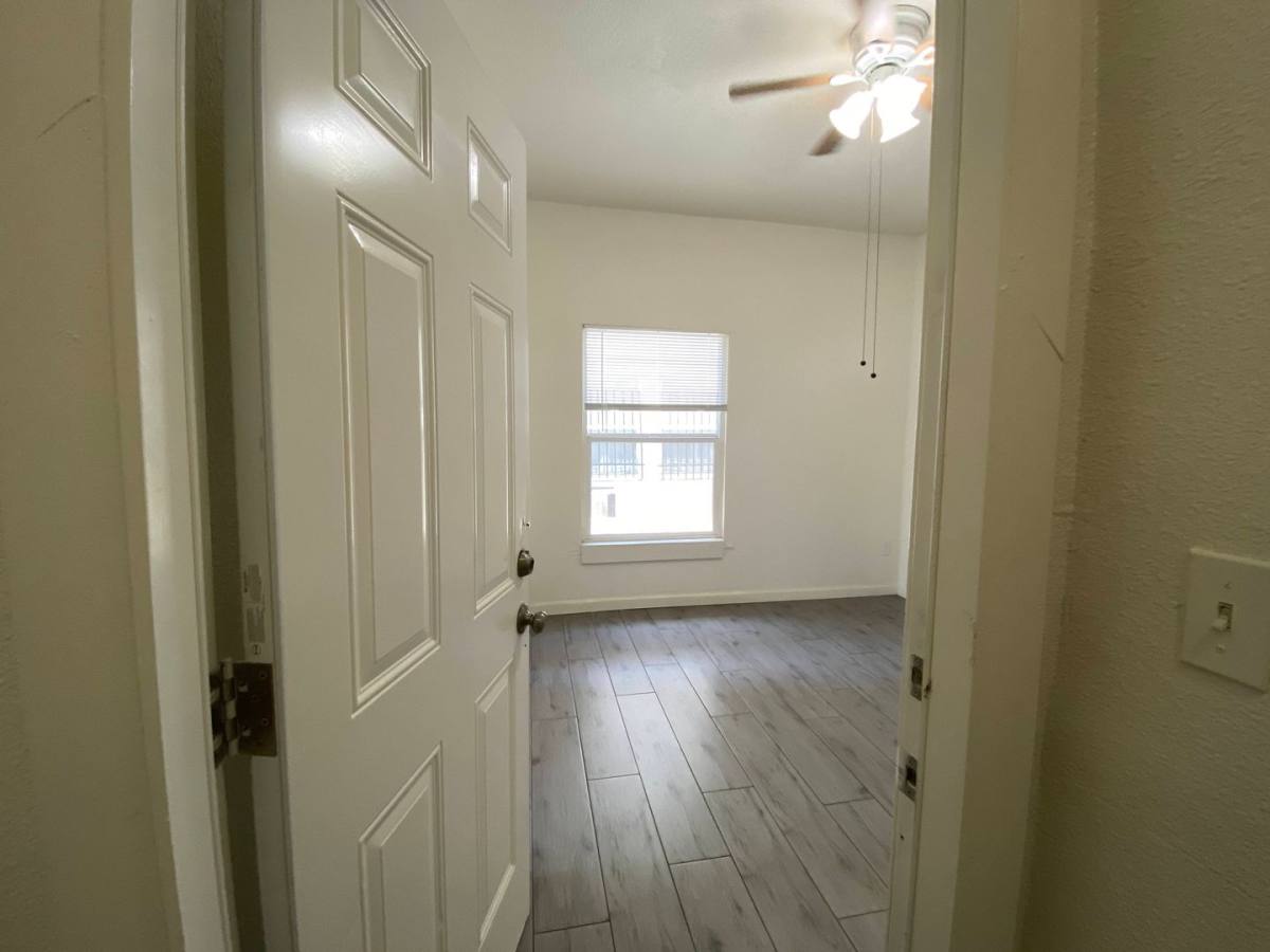 Apartment for rent at 731 N Sutter St, Stockton, CA 95202