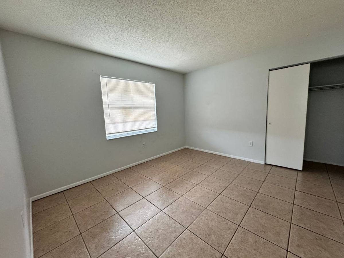 Apartment for rent at 1201-1216 65th Ave W, Bradenton, FL 34207