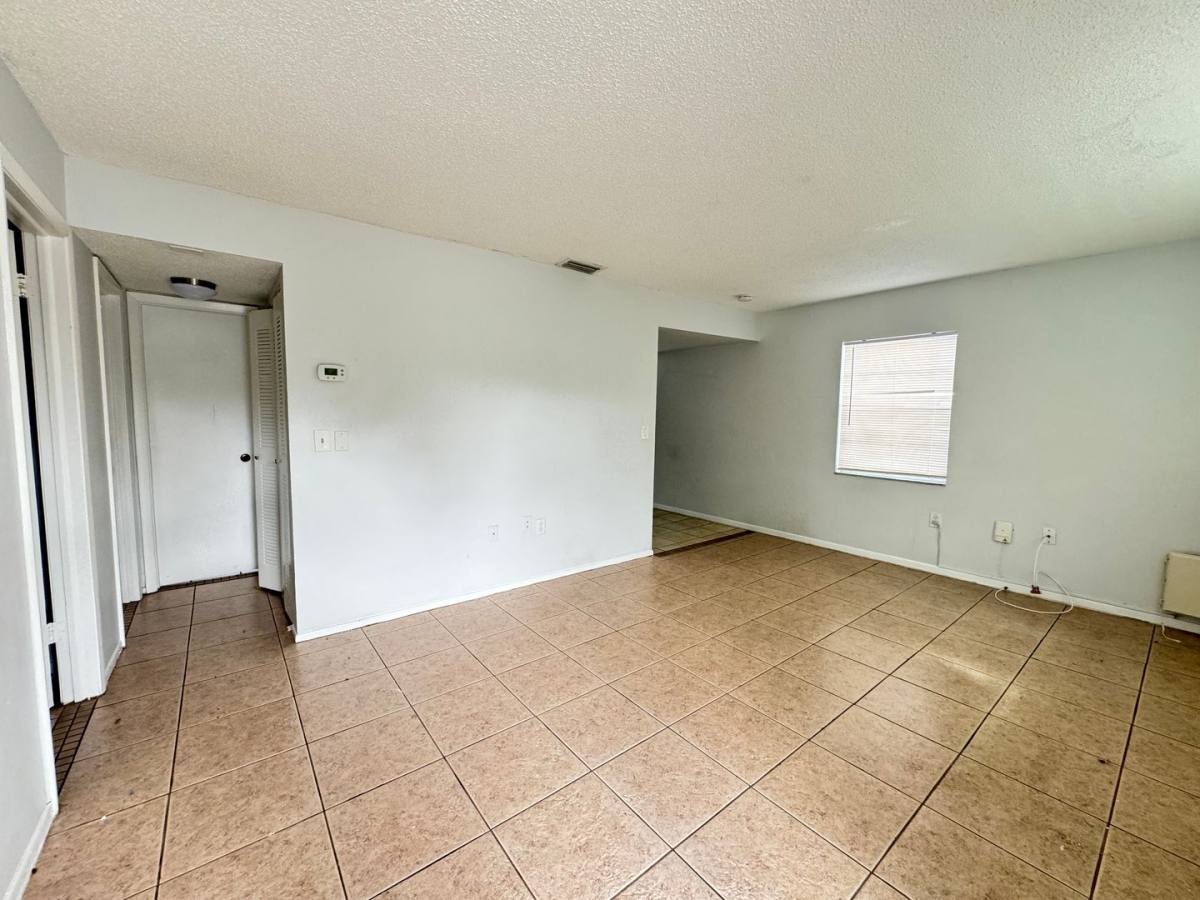 Apartment for rent at 1201-1216 65th Ave W, Bradenton, FL 34207