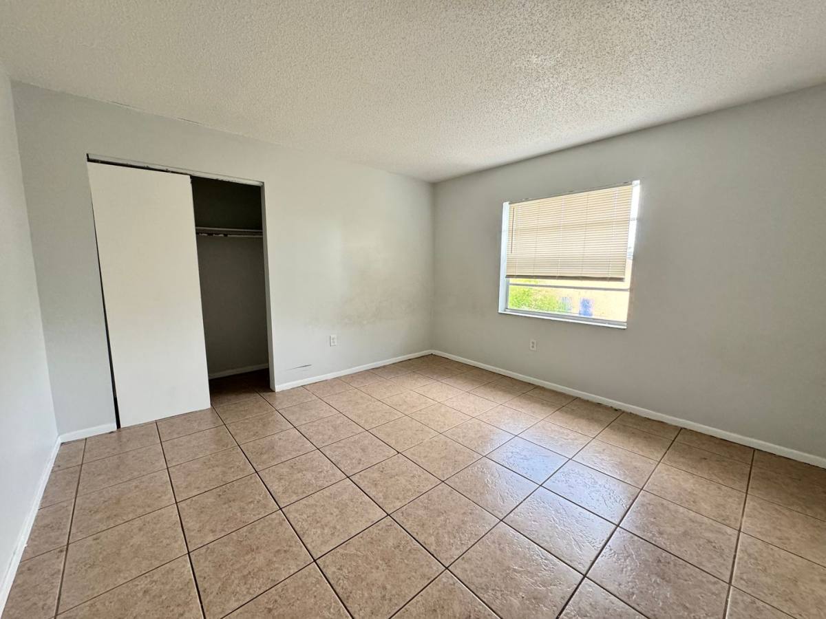 Apartment for rent at 1201-1216 65th Ave W, Bradenton, FL 34207
