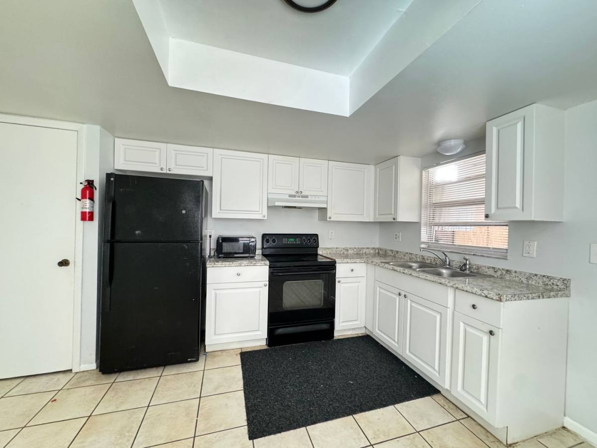Apartment for rent at 1201-1216 65th Ave W, Bradenton, FL 34207