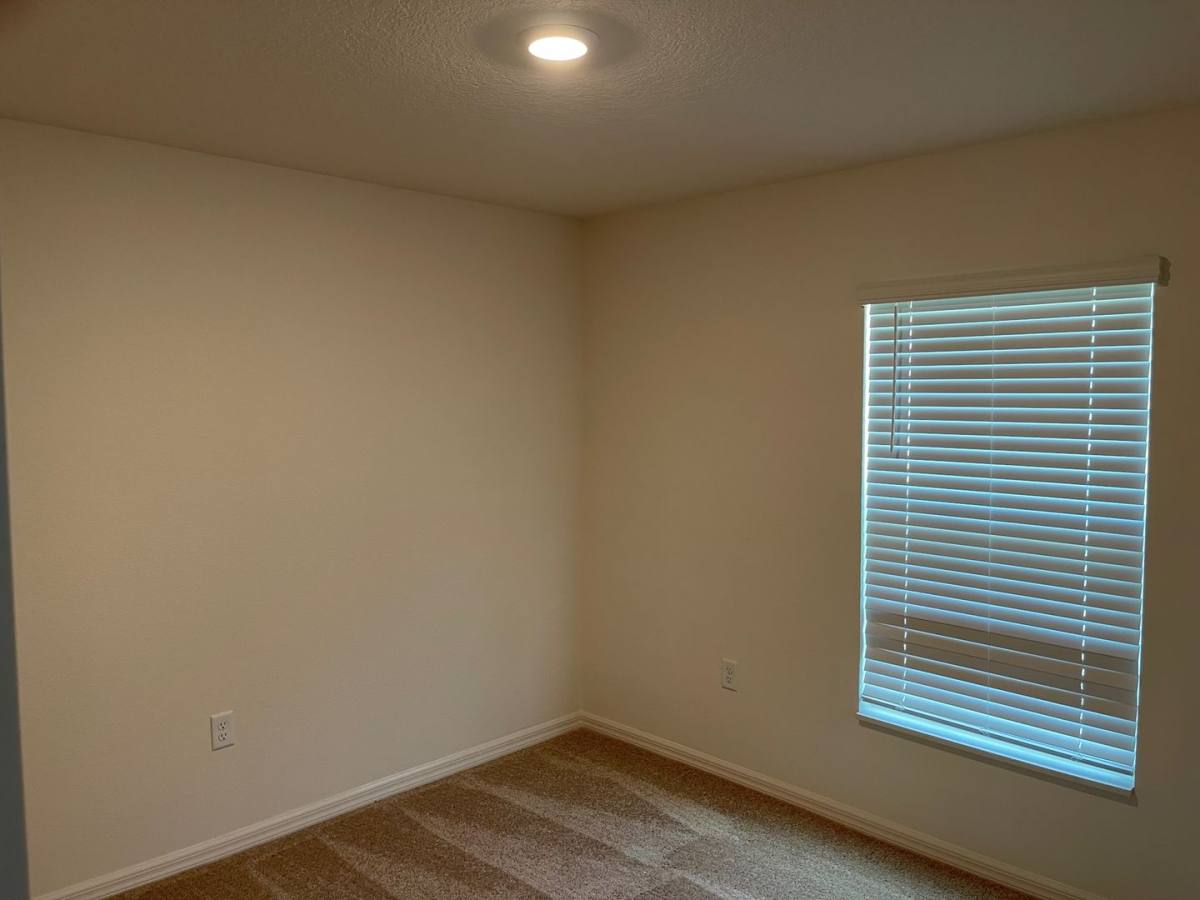 House for rent at 75 Raleigh Dr, Palm Coast, FL 32164