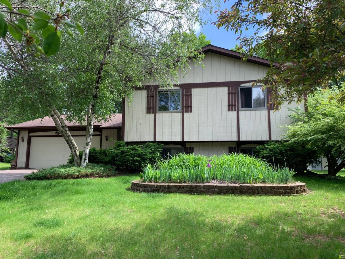 House for rent at 3303 Eddy Lane, Eau Claire, WI 54703