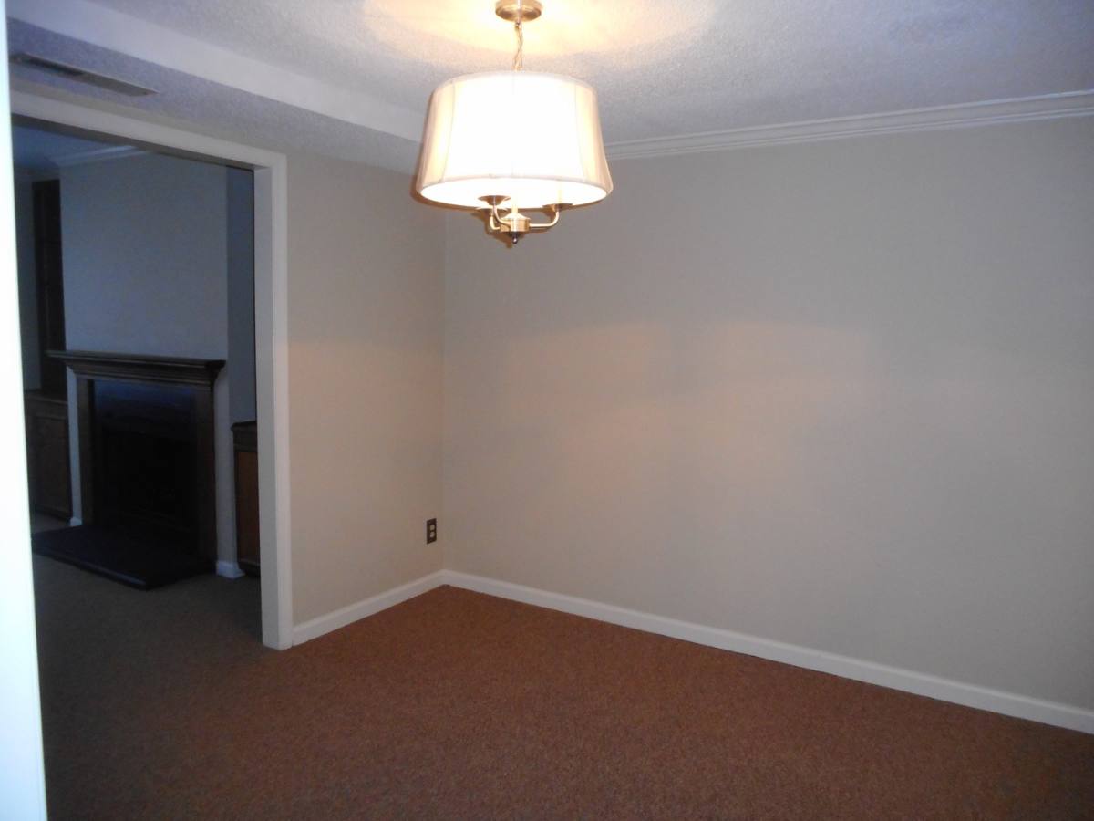 Townhouse for rent at 515 Spring Garden St, Greensboro, NC 27401