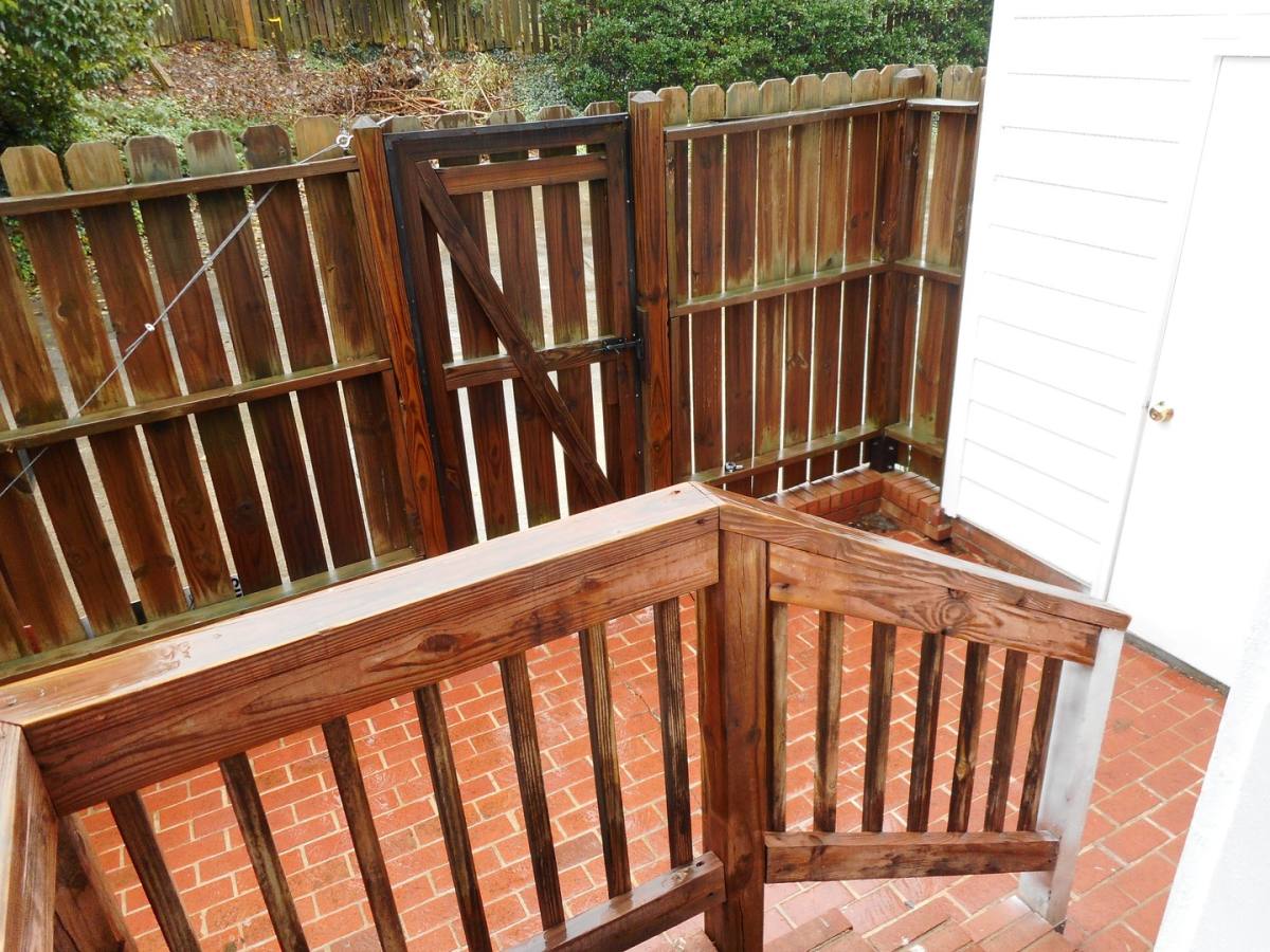 Townhouse for rent at 515 Spring Garden St, Greensboro, NC 27401