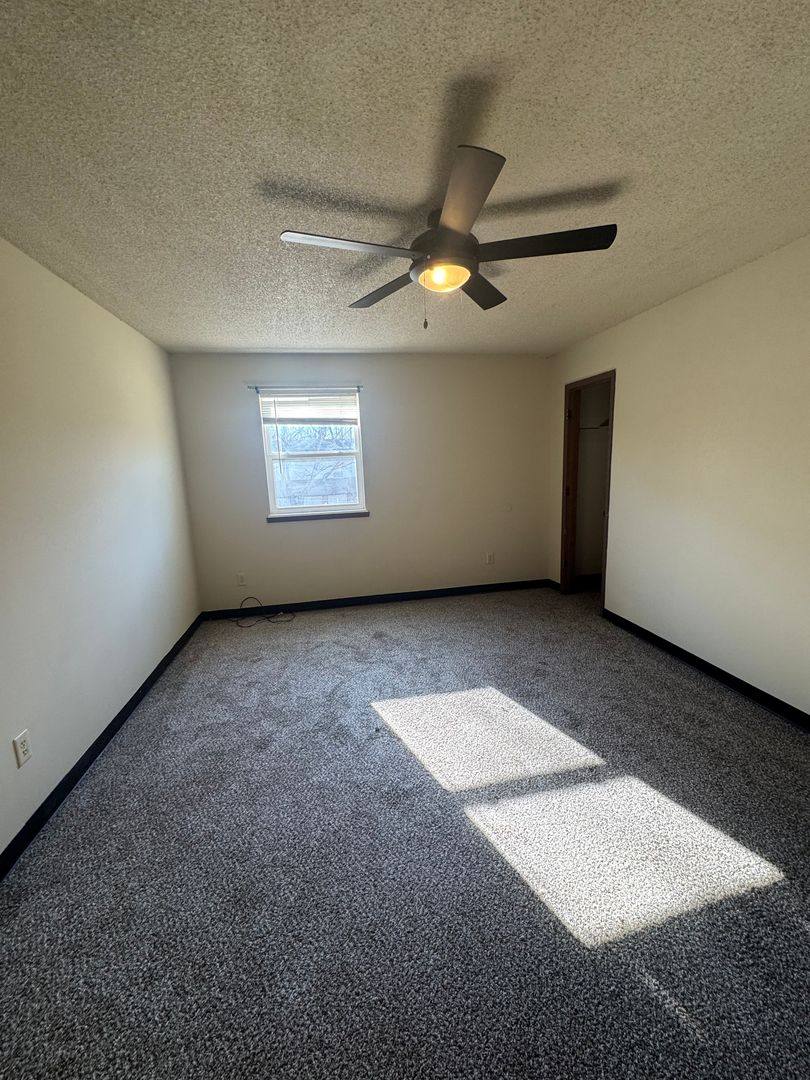 Apartment for rent at 4521-4533 W Bellview, Columbia, MO 65203