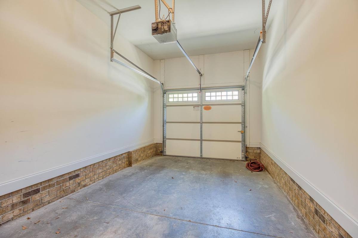 Townhouse for rent at 5015 Wyngate Village Dr, Winston Salem, NC 27103