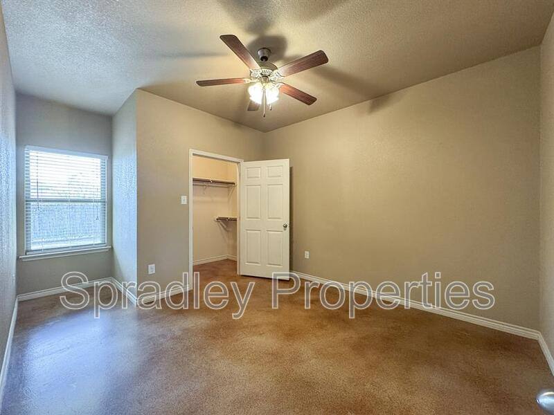 Apartment for rent at 7103A Cameron Park Rd, Temple, TX 76502