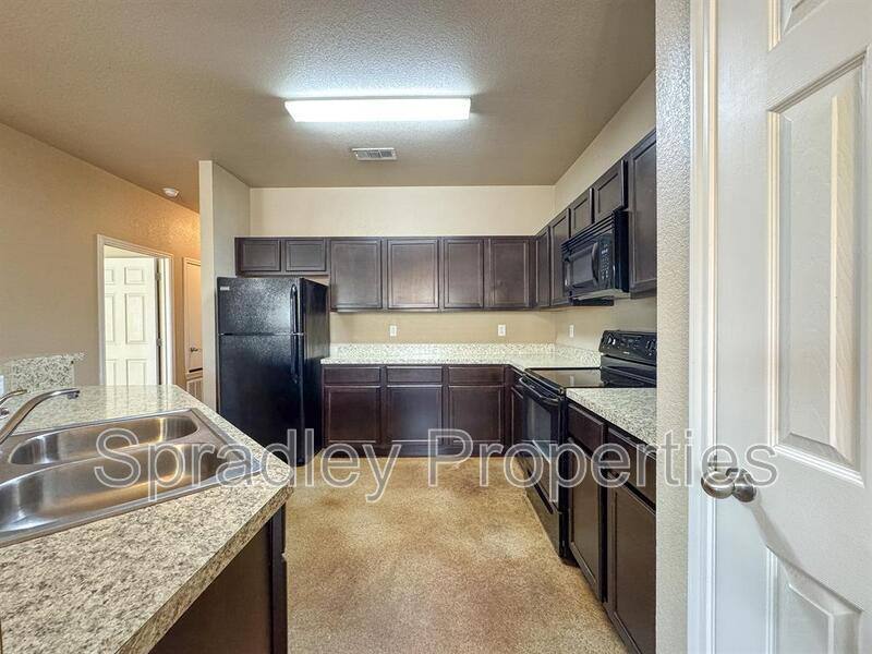 Apartment for rent at 7103A Cameron Park Rd, Temple, TX 76502