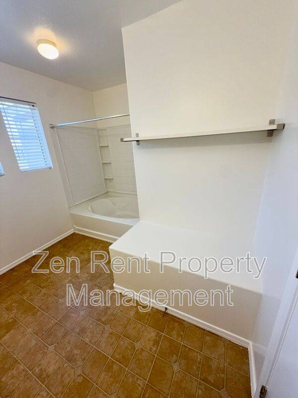 House for rent at 4237 E Windsor Dr, Gilbert, AZ 85296