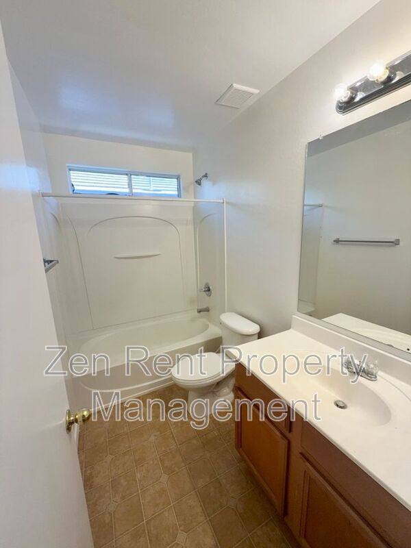 House for rent at 4237 E Windsor Dr, Gilbert, AZ 85296
