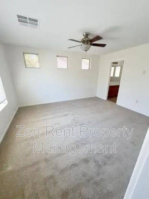 House for rent at 4237 E Windsor Dr, Gilbert, AZ 85296