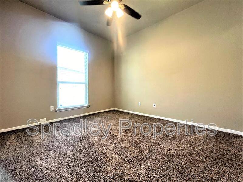 House for rent at 820 Glenstone Dr, Temple, TX 76502