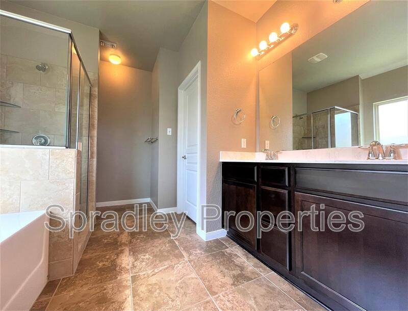 House for rent at 820 Glenstone Dr, Temple, TX 76502