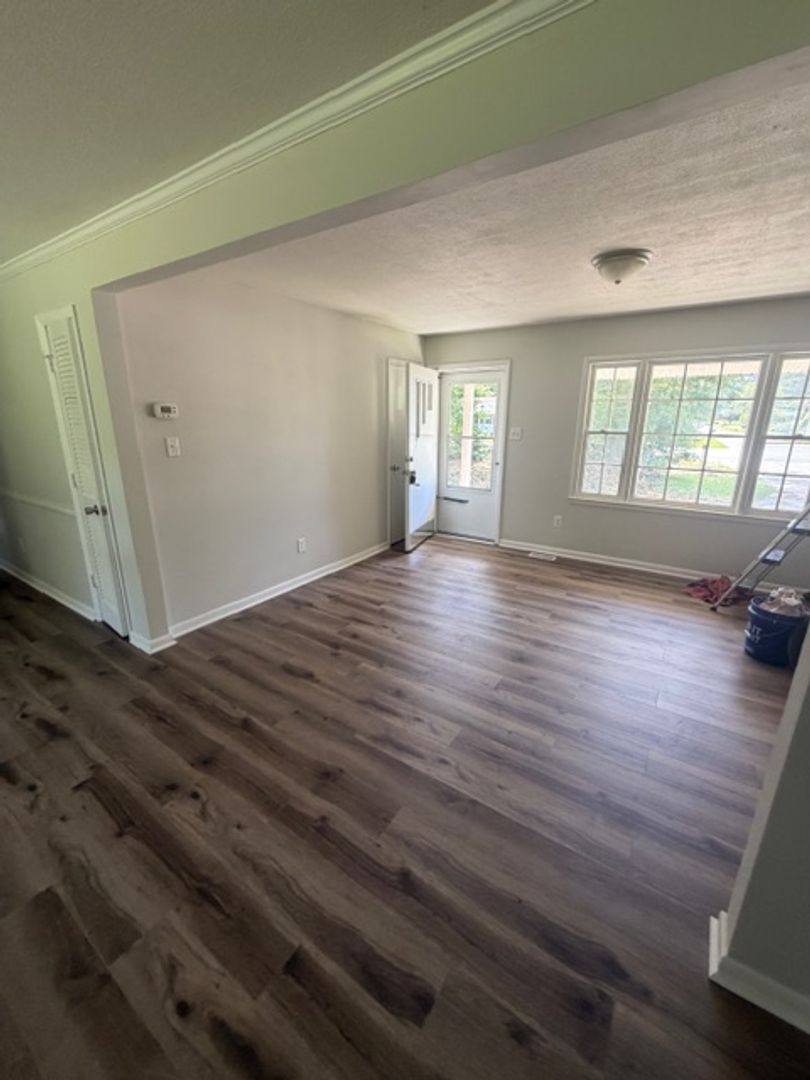 House for rent at 3462 Dobbs Farm Rd, Kinston, NC 28504