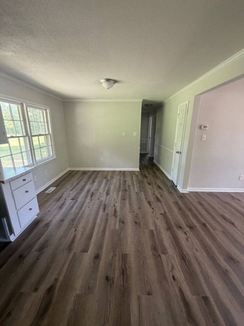 House for rent at 3462 Dobbs Farm Rd, Kinston, NC 28504