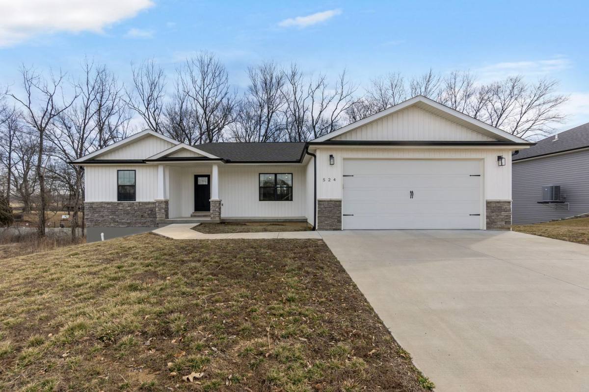 House for rent at 524 Old Poplar Rd, Jackson, MO 63755