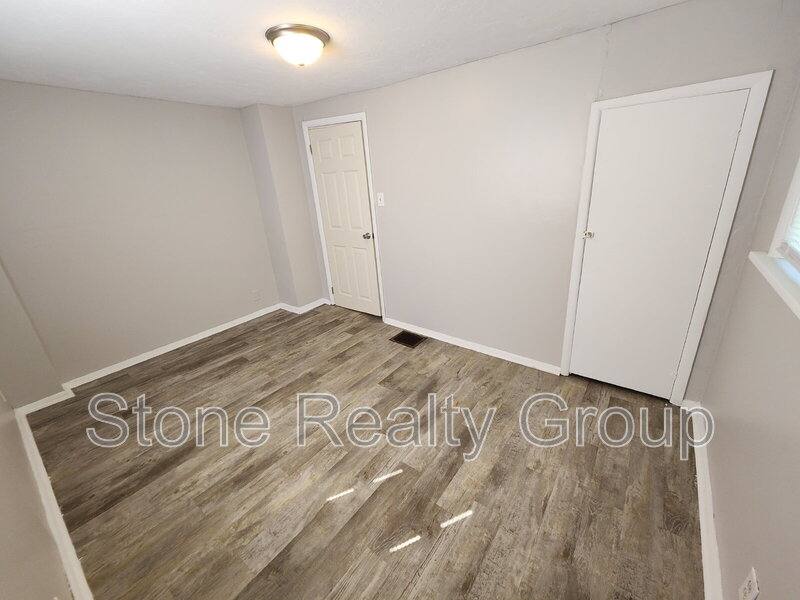 House for rent at 2440 S 11th St, Terre Haute, IN 47802