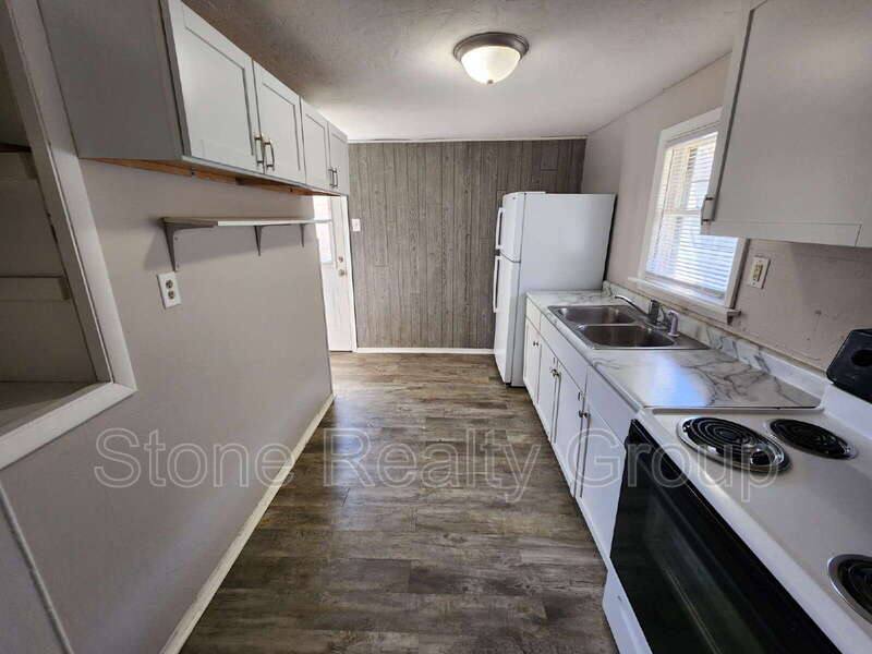 House for rent at 2440 S 11th St, Terre Haute, IN 47802