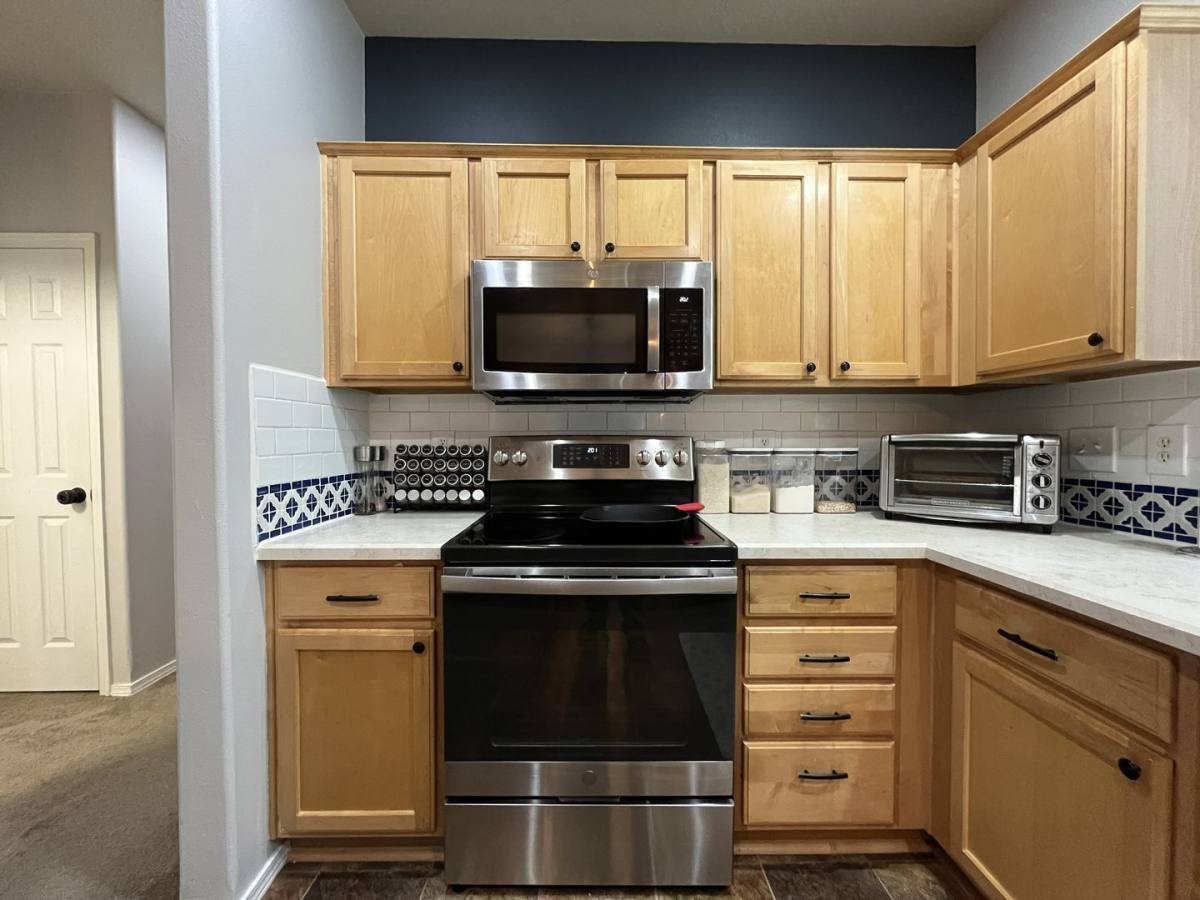 Townhouse for rent at 17460 SW November Court, Beaverton, OR 97003