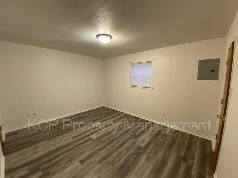 Apartment for rent at 340 W Dogwood #3, Greenwood, AR 72936