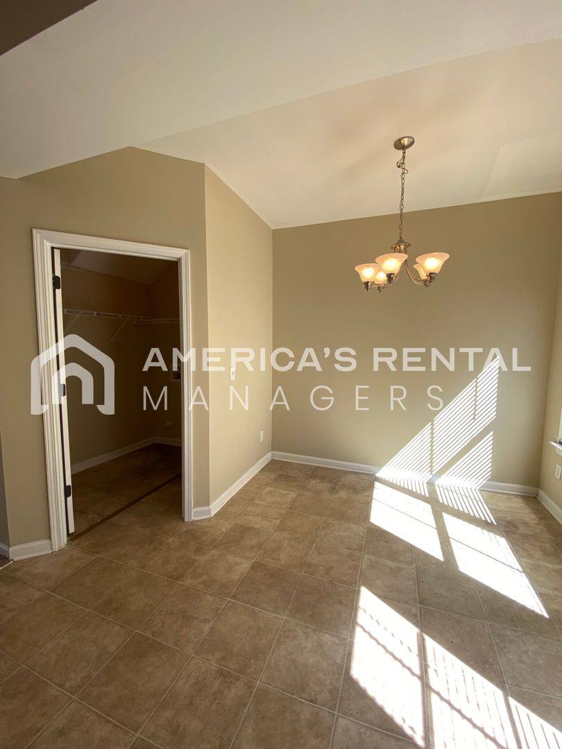 Townhouse for rent at 133 The Heights Dr, Calera, AL 35040