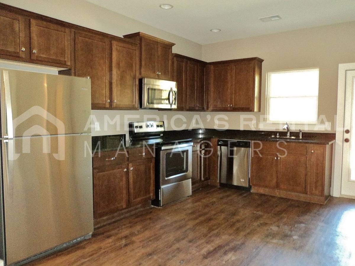 House for rent at 5589 Park Side Rd, Birmingham, AL 35244
