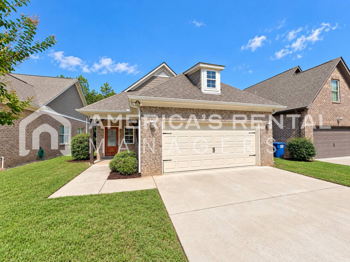 House for rent at 5589 Park Side Rd, Birmingham, AL 35244