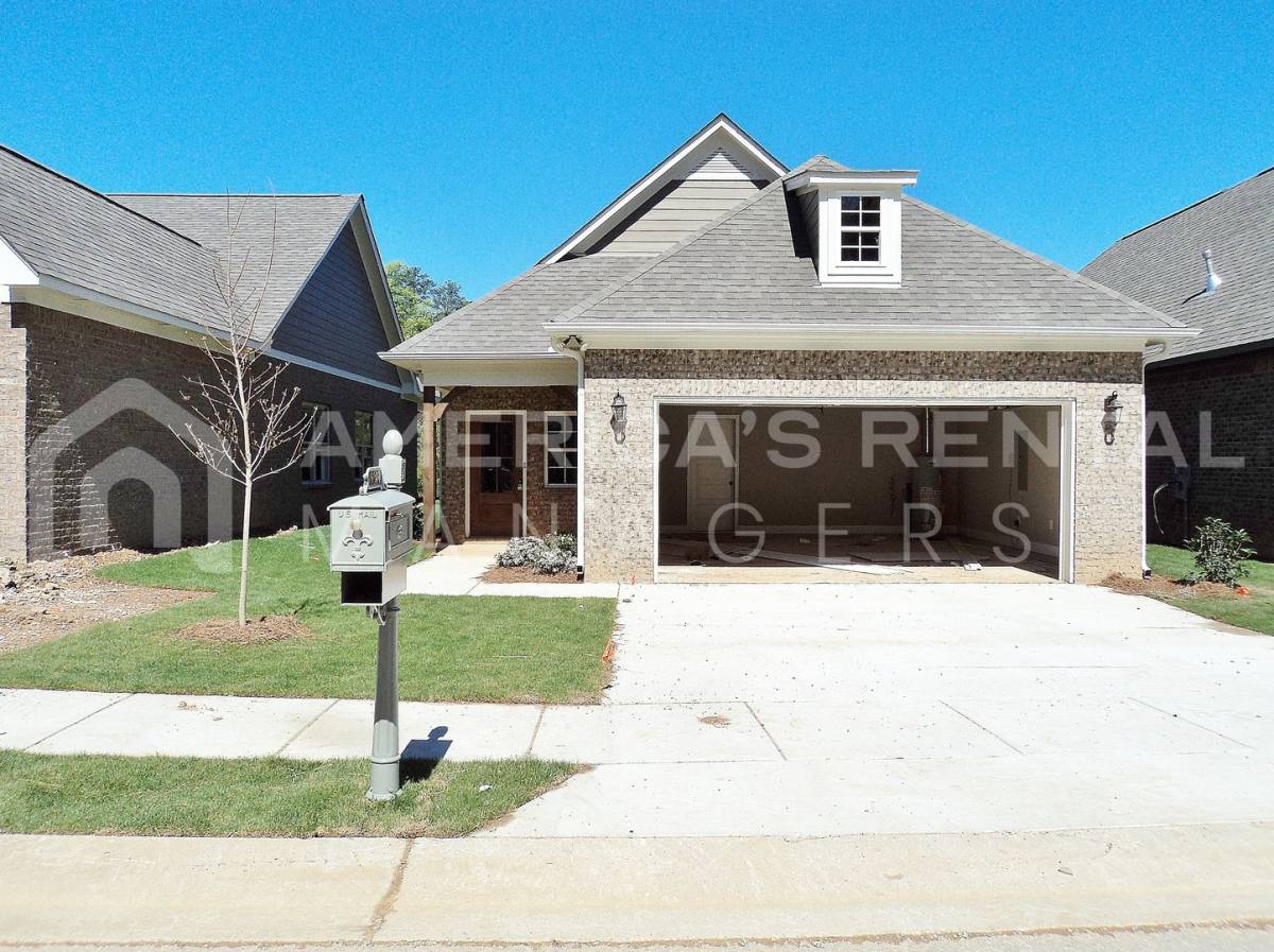 House for rent at 5589 Park Side Rd, Birmingham, AL 35244