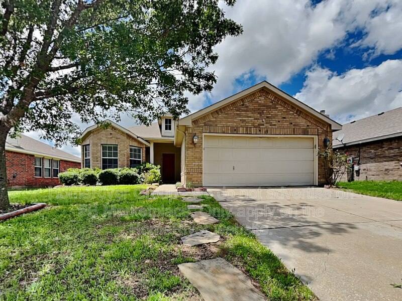 House for rent at 1102 Oak Hollow Lane, Anna, TX 75409