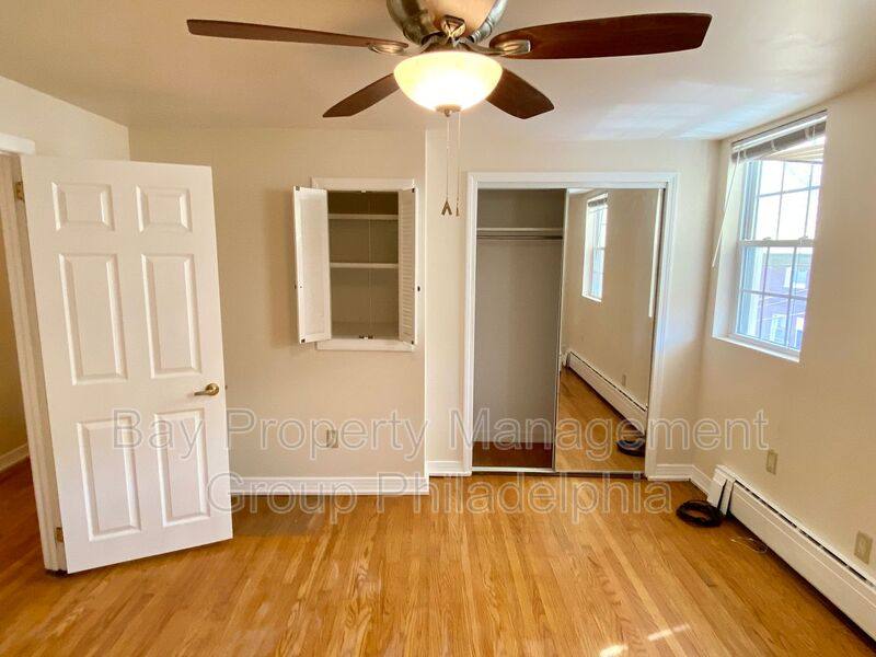 Townhouse for rent at 735 Manton St, Philadelphia, PA 19147