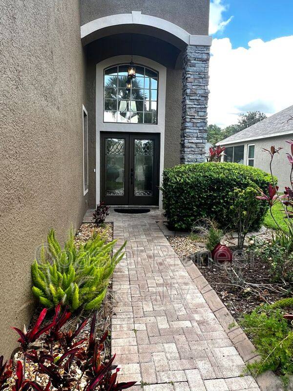 House for rent at 9524 Greenpointe Dr, Tampa, FL 33626