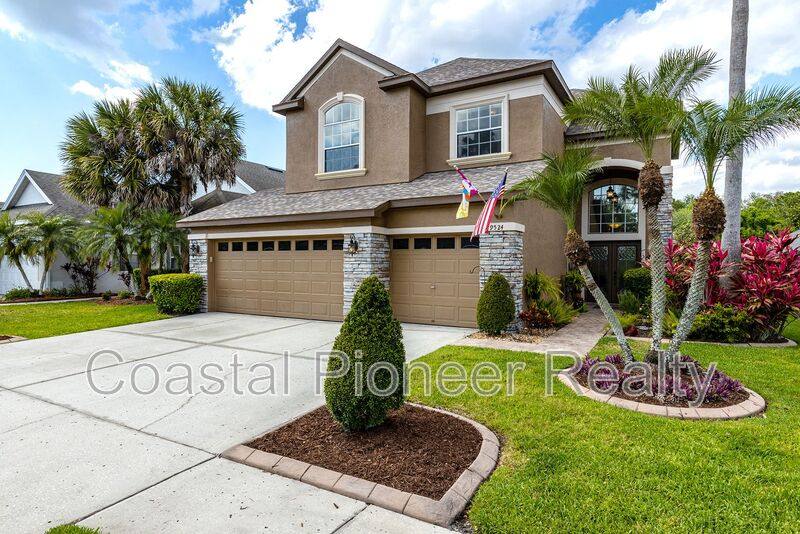 House for rent at 9524 Greenpointe Dr, Tampa, FL 33626