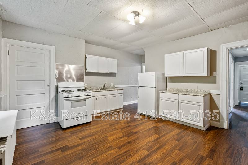 Townhouse for rent at 3720-3726 Baytree St, Pittsburgh, PA 15214