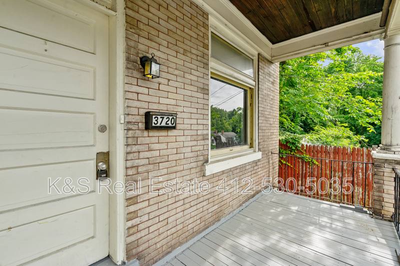 Townhouse for rent at 3720-3726 Baytree St, Pittsburgh, PA 15214