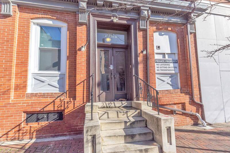 Apartment for rent at 226 W Monument St #1R, Baltimore, MD 21201