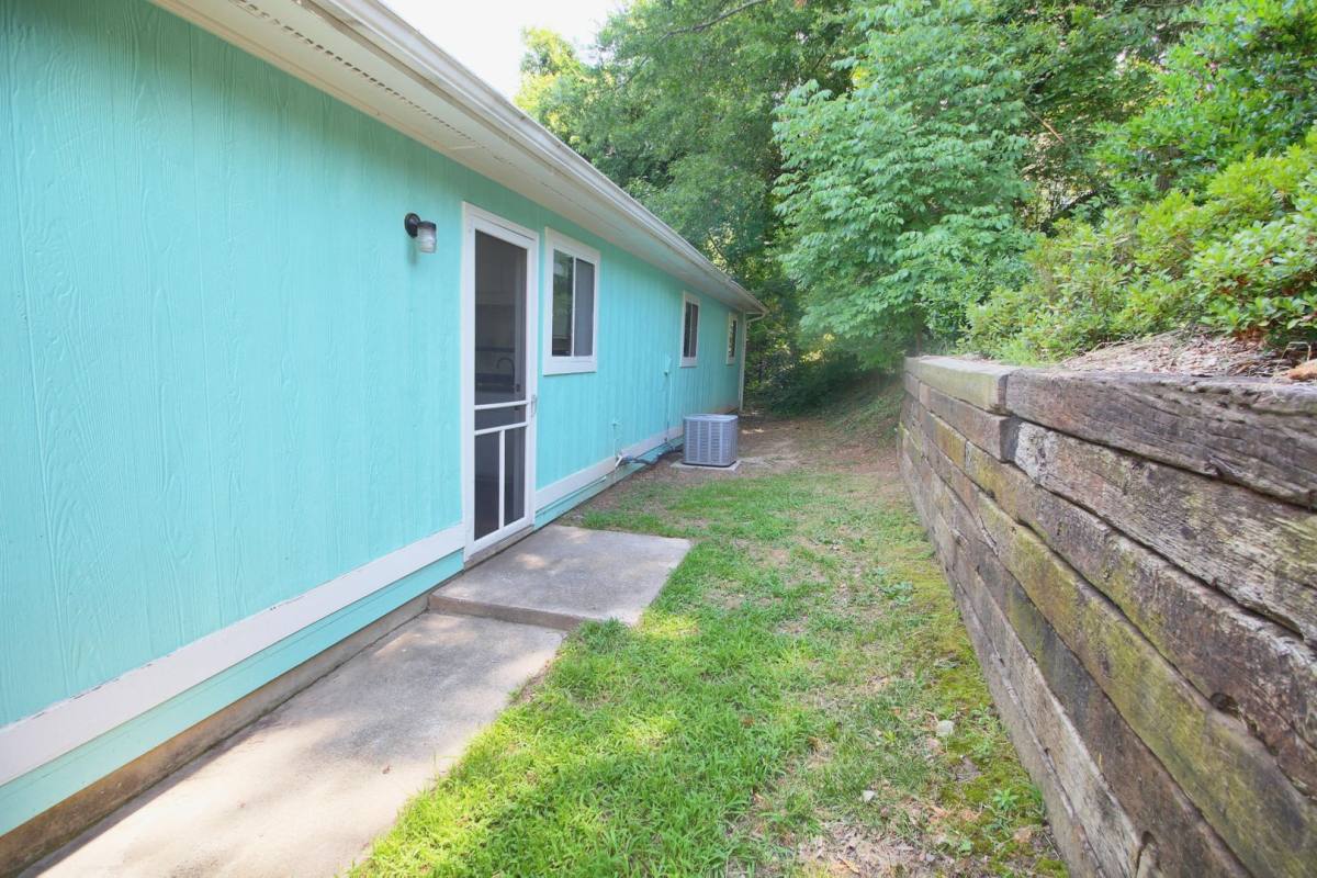 Apartment for rent at 506 Gurley St, Durham, NC 27701