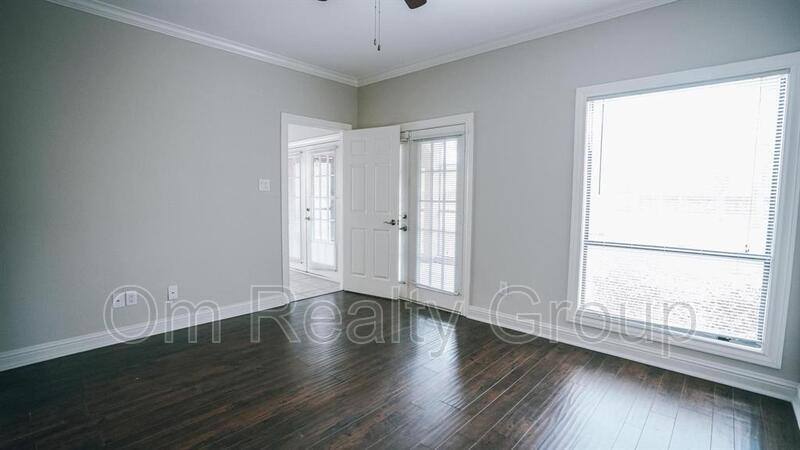 Condo for rent at 4144 Greystone Dr #104, Sugar Land, TX 77479