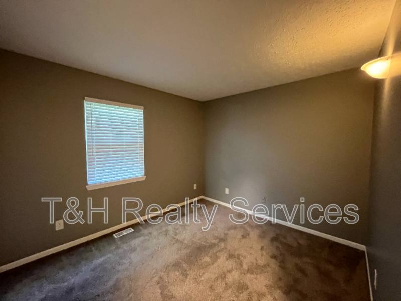 House for rent at 6528 Adamson Court, Indianapolis, IN 46268