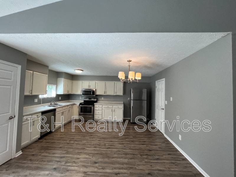 House for rent at 6528 Adamson Court, Indianapolis, IN 46268