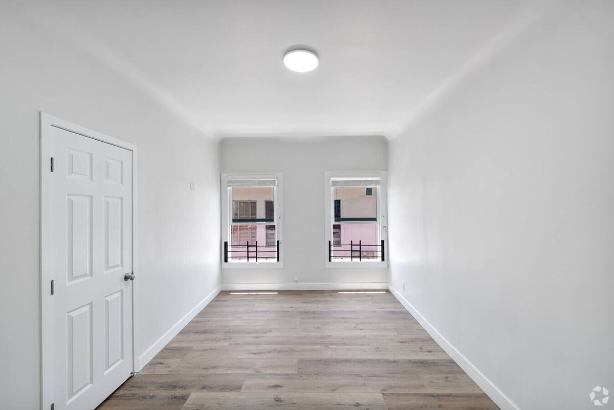 Apartment for rent at 247 S Alexandria, Los Angeles, CA 90004