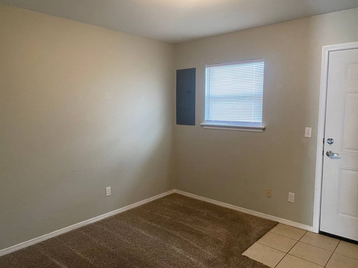 Apartment for rent at 111 & 113 S Cherokee Ave, Dewey, OK 74029