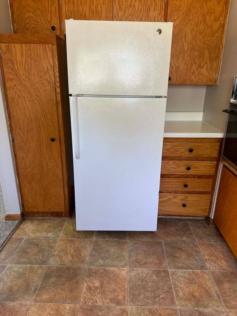 Apartment for rent at 1205-1207 Wisconsin St, Waterloo, IA 50702