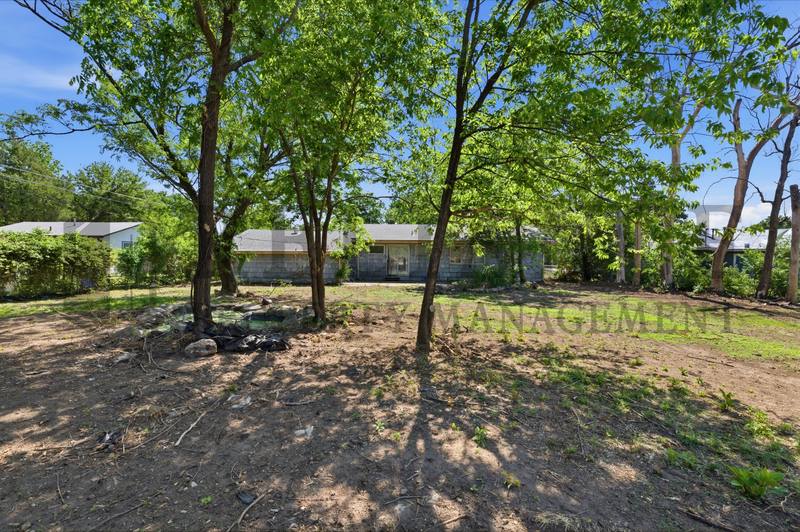 House for rent at 4853 S Madison Ave, Wichita, KS 67216
