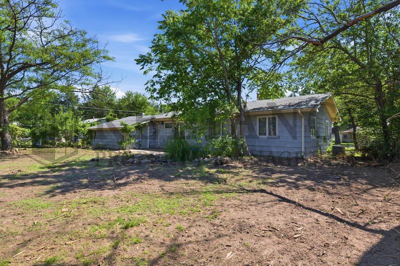 House for rent at 4853 S Madison Ave, Wichita, KS 67216