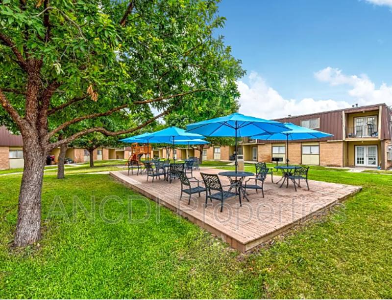 Apartment for rent at 801 E 9th St #6, Del Rio, TX 78840
