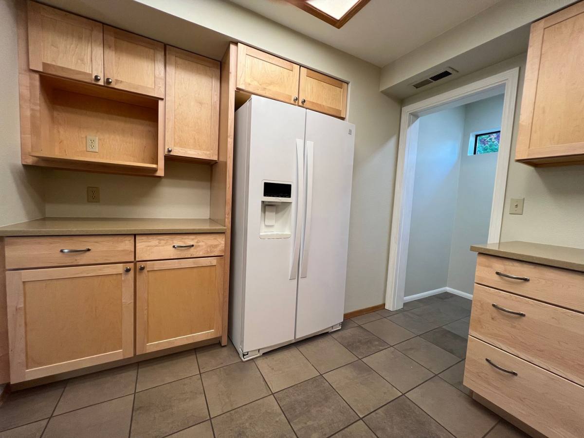 House for rent at 139 Wightman St, Ashland, OR 97520